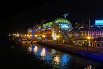夜晚的渔人码头