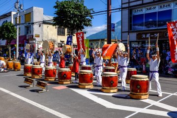 Schools go head to head in brilliant Taiko drumming displays