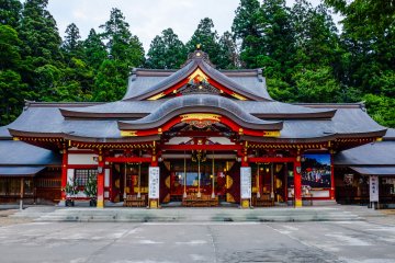 Morioka's Hachimangu Shrine