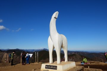 Horse statue on Mount Jinba
