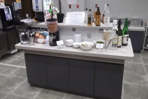 The 'welcome drink' bar!