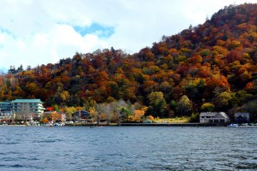 Lake Chuzenji surrounded by autumn color