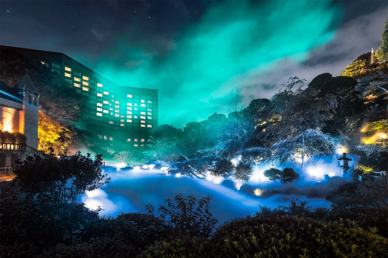 The event emulates the northern lights in the heart of Tokyo