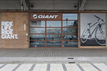 No wheels? No worries! The Giant store offers bike rentals.