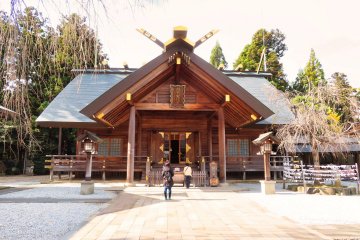 Haiden: the current hall of worship - Kaiseizan Daijingu Shrine