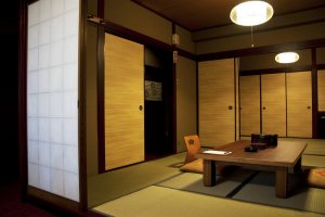 Japanese tatami style room: simple and elegant