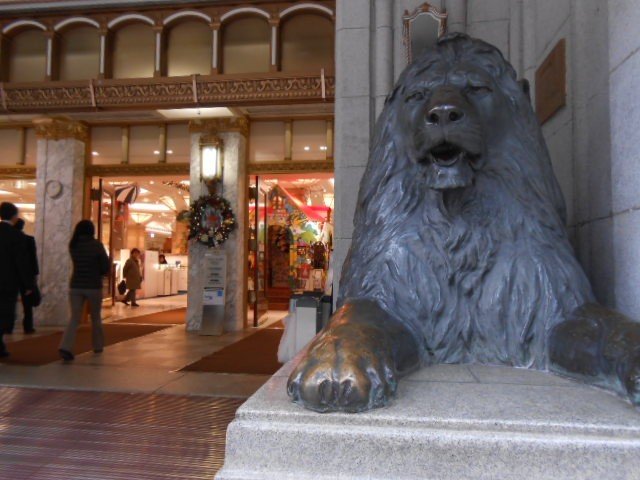 <p>The lion on the right side of the front entrance</p>