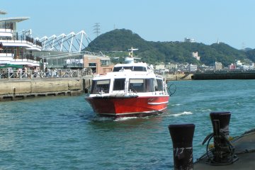 Speed boat bound for Ganryu-jima. It only takes a few minutes from the port of Shimonoseki