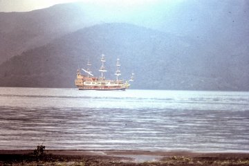 <p>The pirates cruise ship on Lake Ashi</p>